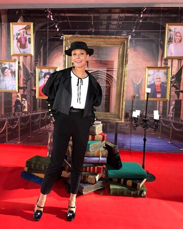 Катя Осадчая засветила нижнее белье на вечеринке Насти Каменских