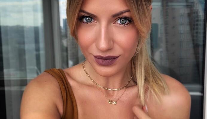 Голая в ванне: Леся Никитюк поделилась откровенным фото