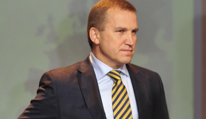 Росії потрібно легалізувати своїх маріонеток в Україні, для цього є один спосіб - дипломат