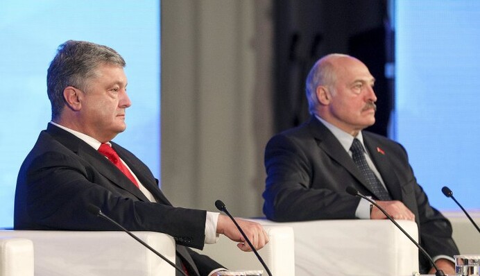 Лукашенко домовився з Росією: Білорусь готує миротворців на Донбас