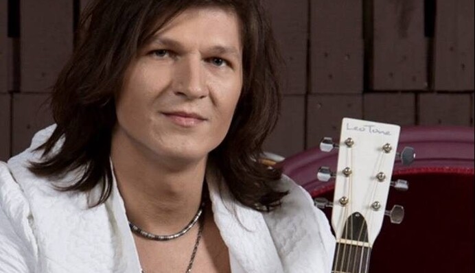 Смерть лидера группы 