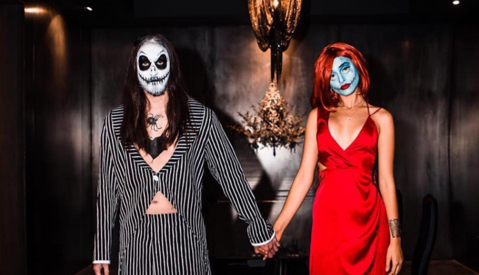 Как звезды отмечают Хэллоуин 2018: фото костюмов