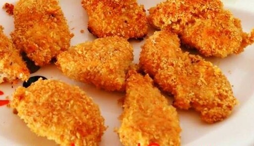 Перекус в школу: как приготовить куриные наггетсы