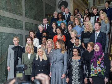 Стиль первых леди: Марина Порошенко, Мелания Трамп и другие в Париже