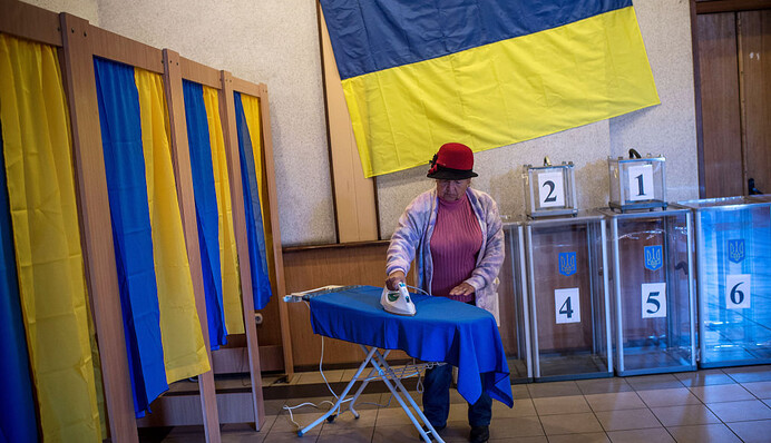 Рекордные выборы: сколько желающих стать президентом Украины