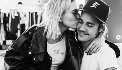 Знаменитый певец подтвердил, что женился на модели