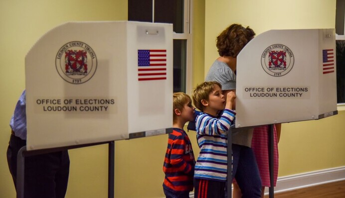 Такі різні й такі схожі: чим відрізняються вибори в США та Україні