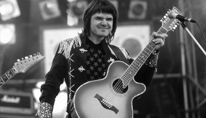 Осина похоронили под его знаменитый хит