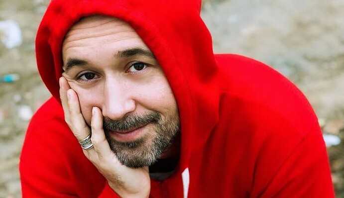 Подумал, что Цой: Бабкин удивил поклонников фото из юности