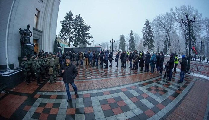 Воєнний стан в Україні: всі подробиці