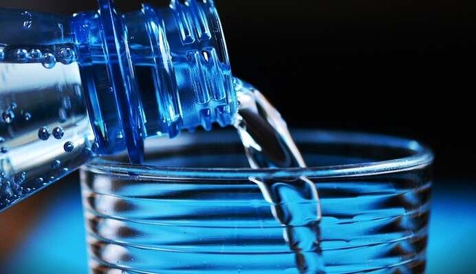 Как приучить себя пить воду: советы диетолога