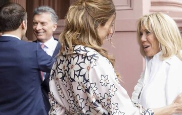 Забыла о дресс-коде: первая леди Аргентины удивила нарядом на встрече с женой Макрона