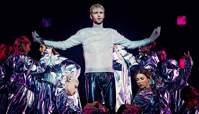 Макс Барских обратился к поклонникам после инцидента на концерте