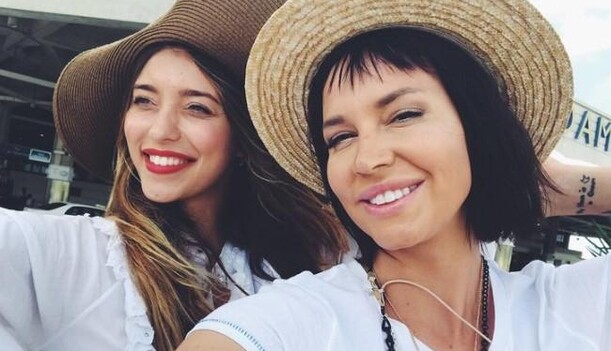 Беременная ведущая 