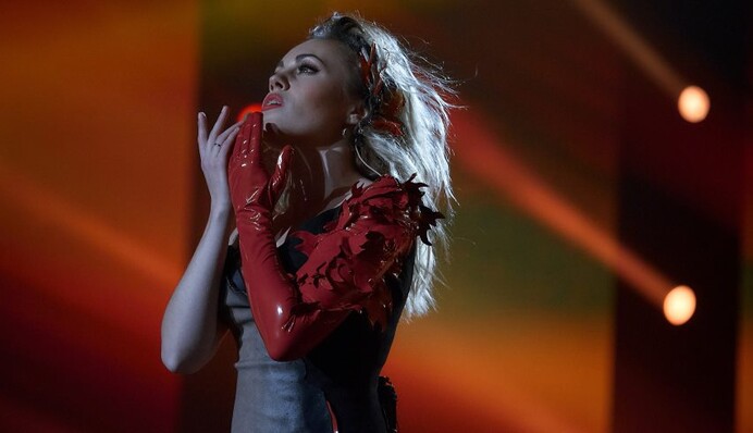 Певица Alyosha ушла от продюсера Вадима Лисицы