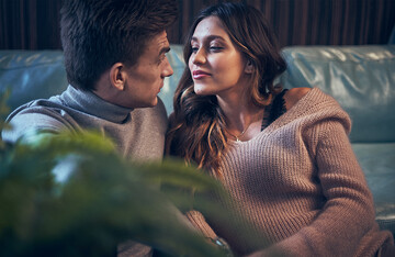 Топалов забрал Тодоренко из роддома: появилось видео