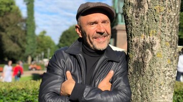 Люблю свадьбы: Шнуров рассказал о четвертой жене