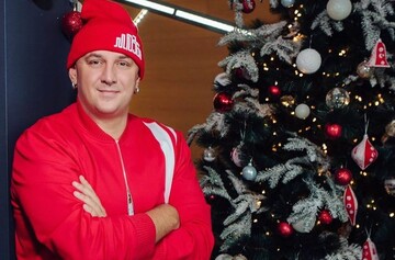 У каждого свои иконы: Потап озадачил фото с Тиной Кароль