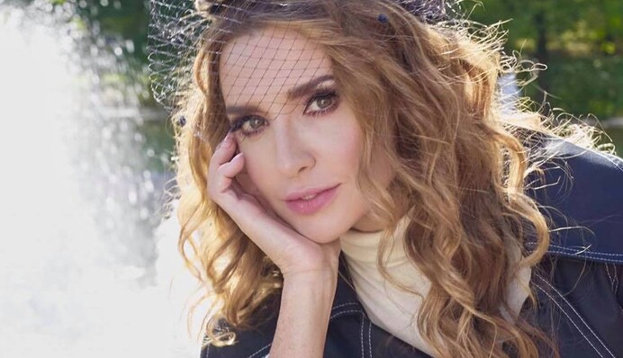 Жена украинского кума Путина стала моделью известного дизайнера