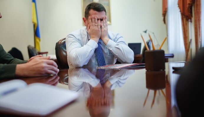 Забыть о Манафорте: зачем закрыли рот главе НАБУ