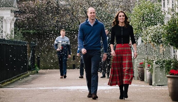 Кейт Миддлтон и принц Уильям снялись для рождественской открытки с тремя детьми