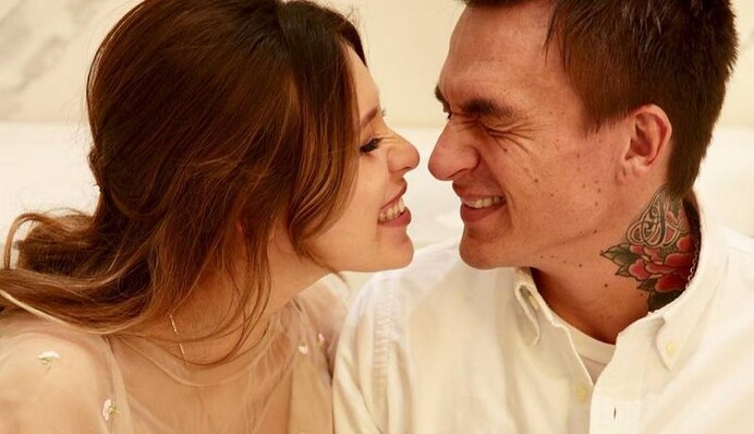 Муж Тодоренко засветил новорожденного сына на семейном видео