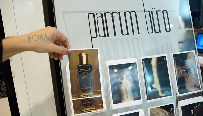 ВОНА: первый в мире аромат для украинок от parfum büro и Jeroboam
