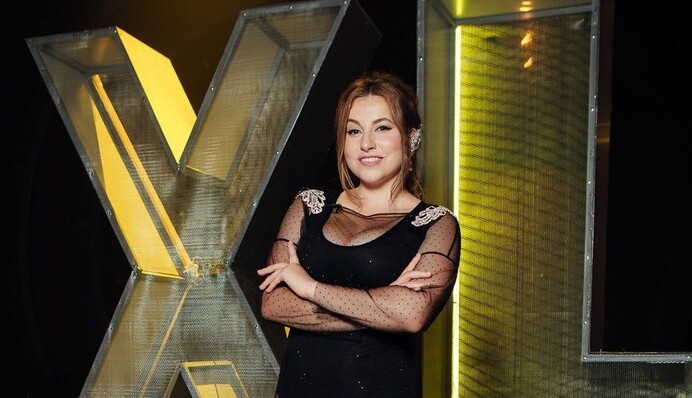 Победительница шоу Модель XL украсила обложку известного глянца