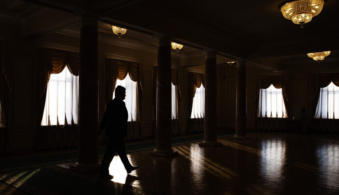 Где были наши госчиновники во время военного положения? - генерал