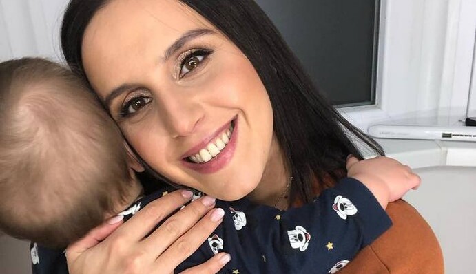 Откликается на свое имя и даже танцует: Джамала похвасталась достижениями 9-месячного сына