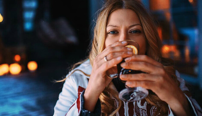 Как приготовить глинтвейн дома: рецепт судьи 