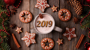 Поздравления с Новым годом 2019: красивые и необычные открытки