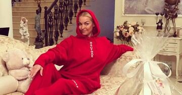 Одна пошлость: Волочкова оскандалилась на Мальдивах