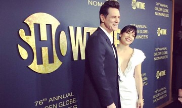 Больше не одинок: Джим Керри встречается с актрисой на 22 года младше его