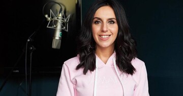 Джамала похвасталась вышиванкой за пять тысяч гривен на Маврикии