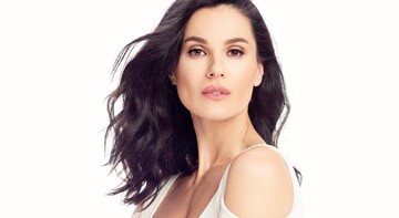 В вышиванке за 1400 долларов: Маша Ефросинина опубликовала романтичное фото с мужем