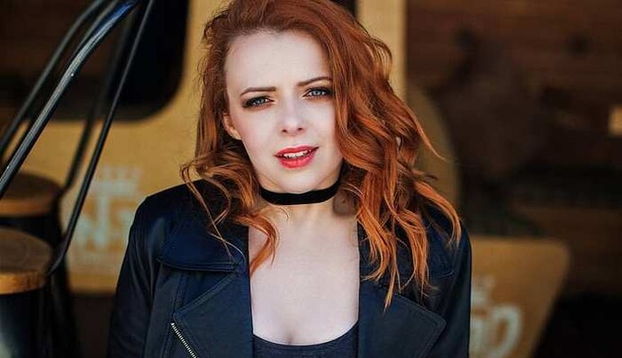 Без всякой надежды: известная российская певица рассказала о страшной болезни