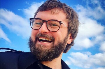 Избитый DZIDZIO из больницы поздравил поклонников с Крещением