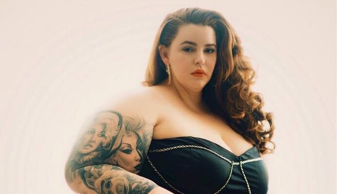 Самая пышнотелая в мире модель показала видео из спортзала