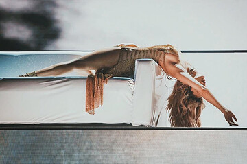 Решила неожиданно заняться сексом: Лобода устроила откровенное шоу в Москве