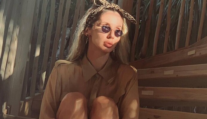 Как такое возможно? Лобода напугала поклонников синяками и ссадинами