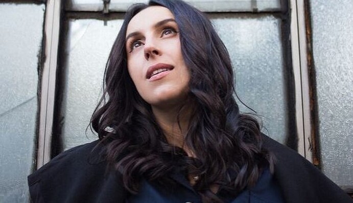 Так мы ходим второй день: Джамала показала нежные объятия с сыном