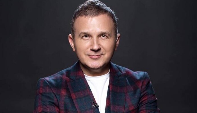 Горбунов умилил сеть трогательным фото с маленьким сыном