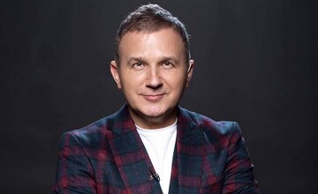 Горбунов умилил сеть трогательным фото с маленьким сыном