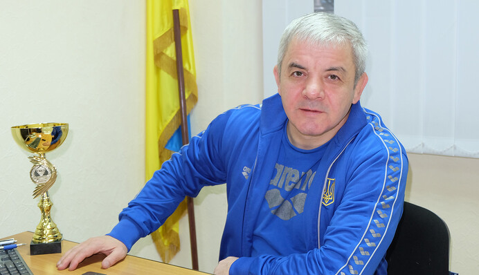 Спортсменів, що виїжджають з України, не можна назвати зрадниками - Артур Дзигасов