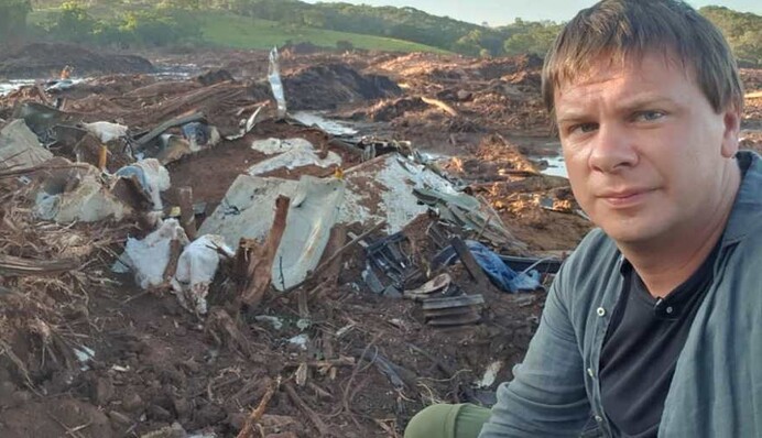 Невероятно тяжелые дни: известный ведущий оказался в эпицентре жуткой катастрофы