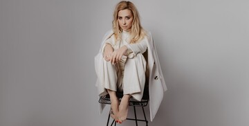 Тоня Матвиенко презентовала песню авторства своего мужа