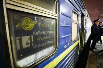 Запад или Россия: куда предпочитают ездить украинцы