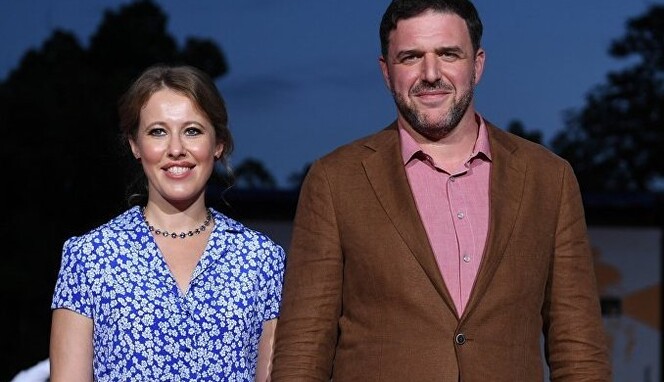 Собчак и Виторган засветились вместе после скандала с изменой