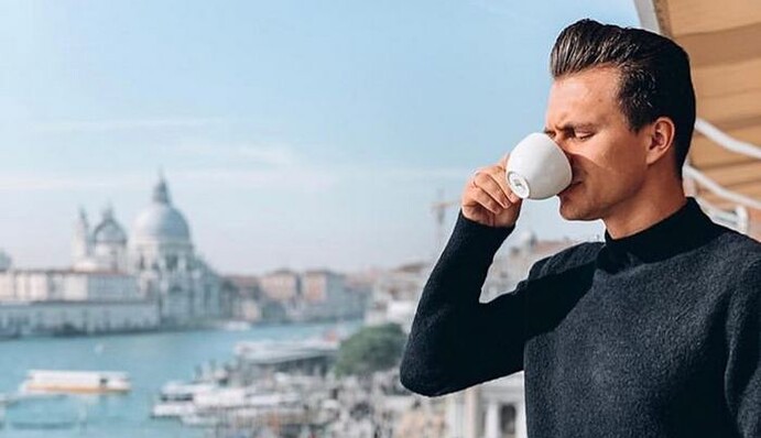 Украинский телеведущий похвастался роскошным отдыхом в Венеции